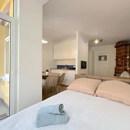 Apartment Seredino Blue Apartment- Modern Comfort In A Quiet Location, 5 Minutes To Old Town & Seaside Gdansk